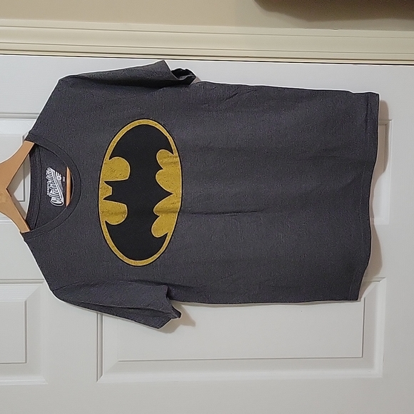 BATMAN Tshirt - Picture 1 of 3